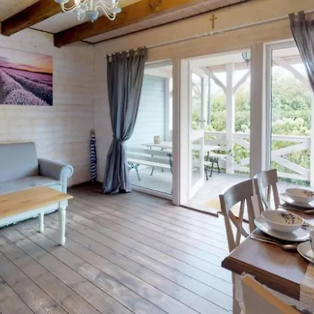 Lovely In With Heated Swimming Pool Karwia