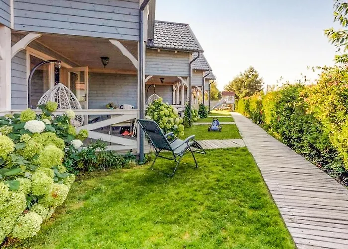 Stunning In * Karwia